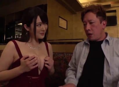 Watch Những cô nàng vú to quyến rũ ở quán rượu in HD Những cô nàng vú to quyến rũ ở quán rượu - JAV HD Video | Javhay