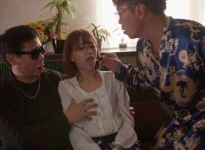 Watch Mở chiếc hộp cũ, chồng tuyệt vọng trước DVD sex của vợ in HD Mở chiếc hộp cũ, chồng tuyệt vọng trước DVD sex của vợ - JAV HD Video | Javhay