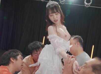 Watch Nữ ca sĩ trẻ vừa giỏi hát còn vừa giỏi làm tình với fan hâm mộ in HD Nữ ca sĩ trẻ vừa giỏi hát còn vừa giỏi làm tình với fan hâm mộ - JAV HD Video | Javhay