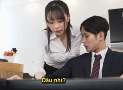 Em nhân viên cứ cạ cặp vú vào vai sếp trẻ thì anh không đụ hơi phí - JAV HD Video | Javhay