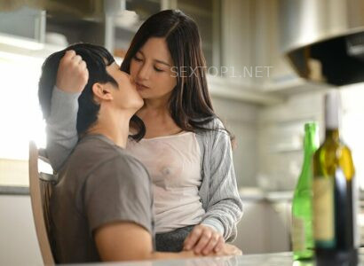 Hai mẹ con uống rượu rồi đụ nhau luôn - JAV HD Video | Javhay